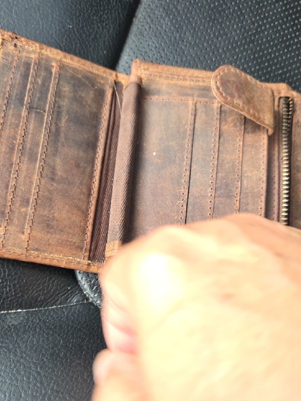 Men's Brown Leather Chain Wallet Card Holder - Picture 6 of 10